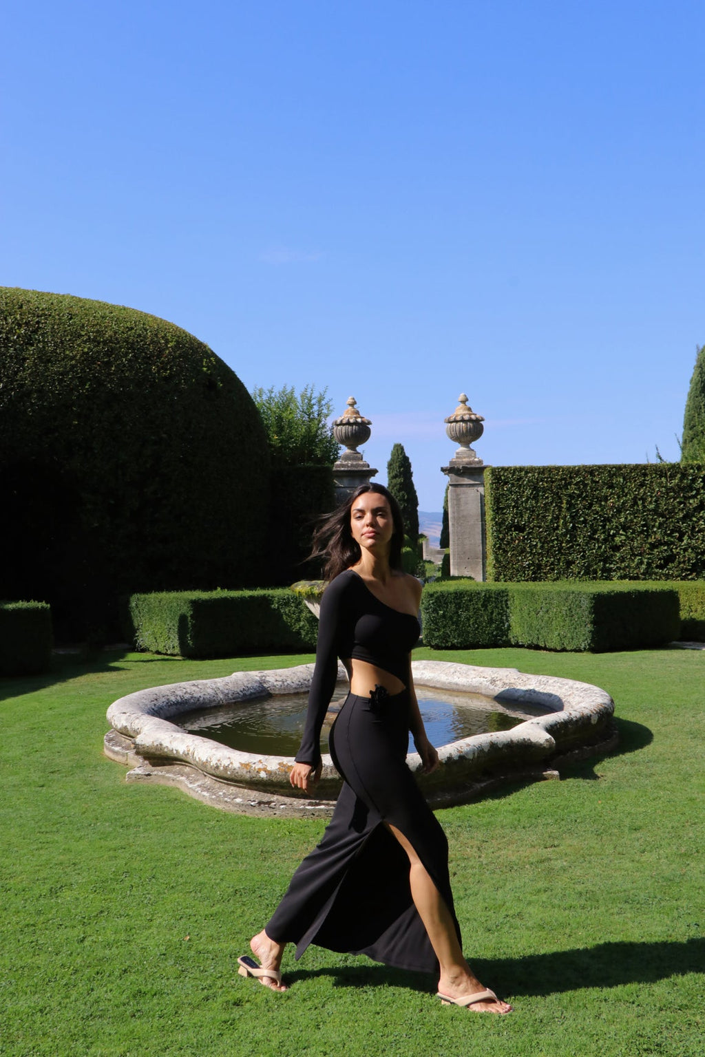 Robe longue asymétrique à fleurs