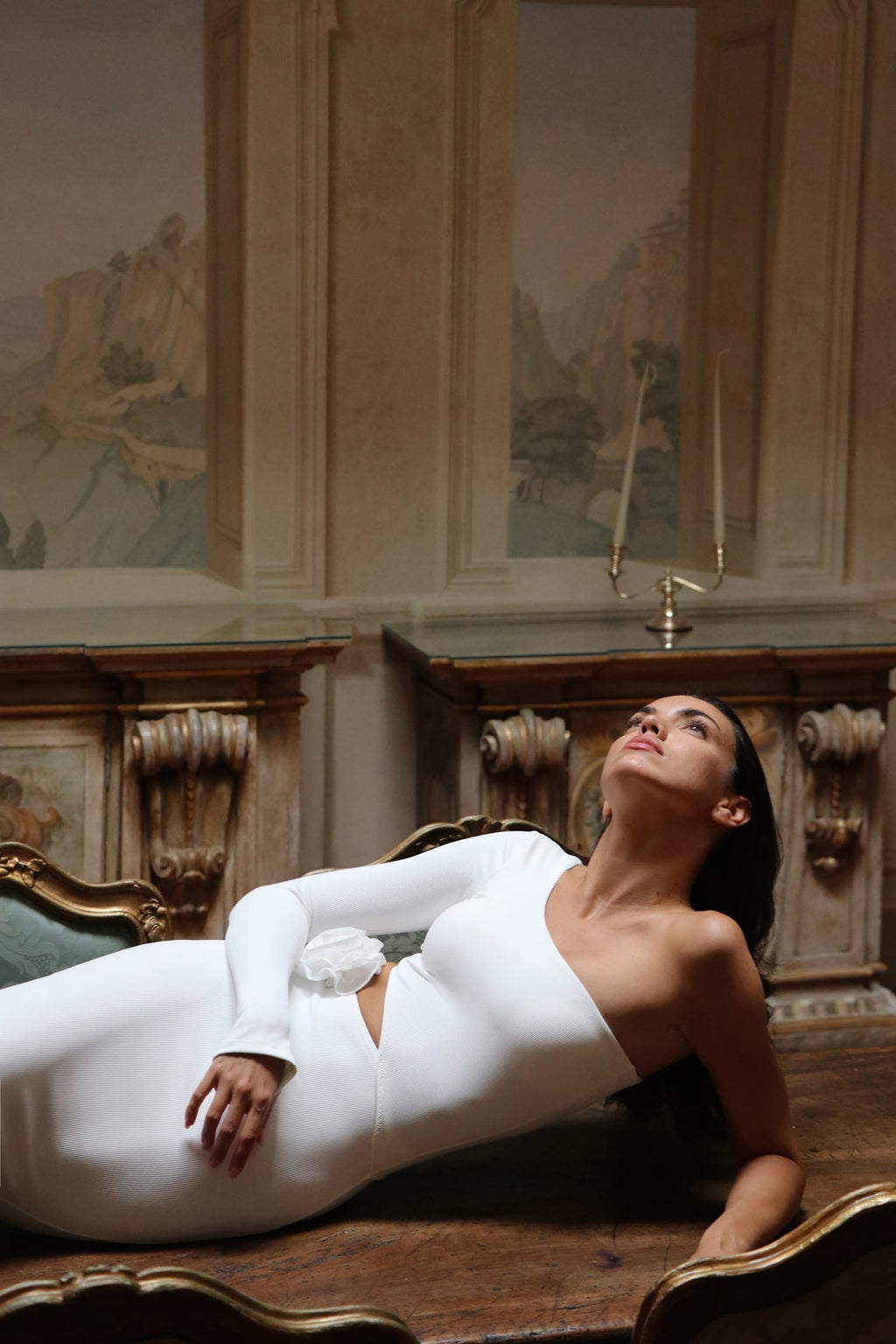 Robe longue asymétrique à fleurs