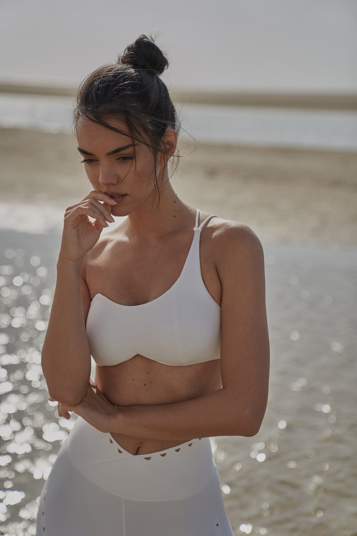 Soutien-gorge une épaule galbant
