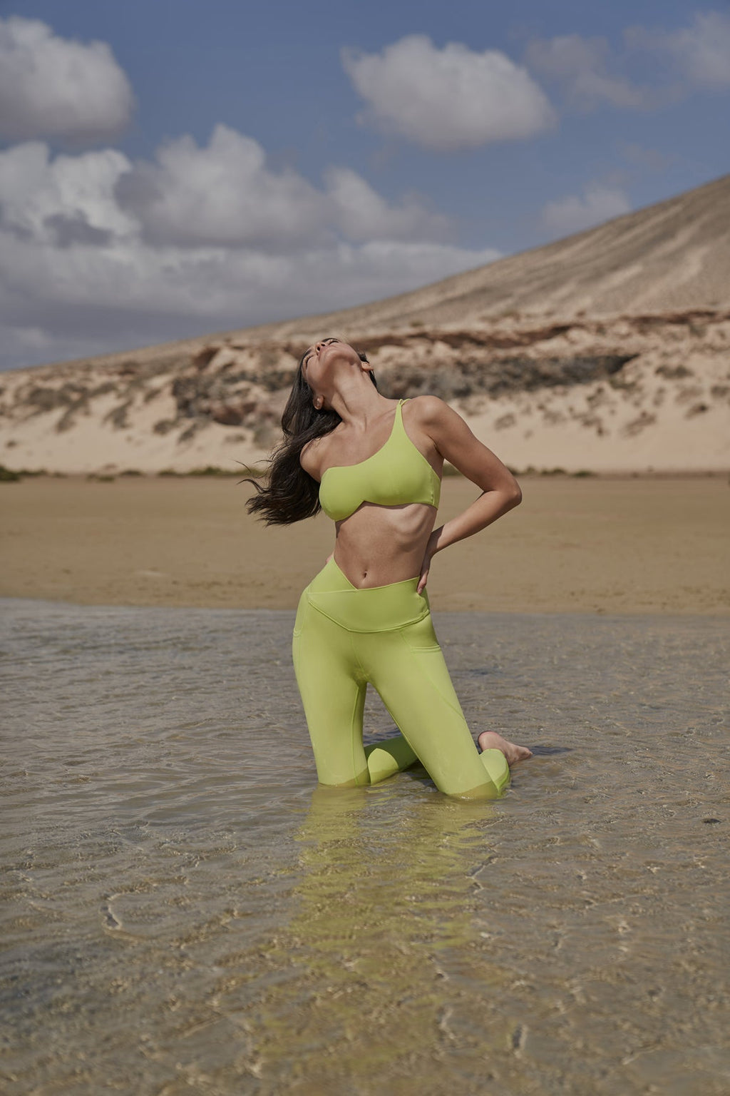 Soutien-gorge une épaule galbant