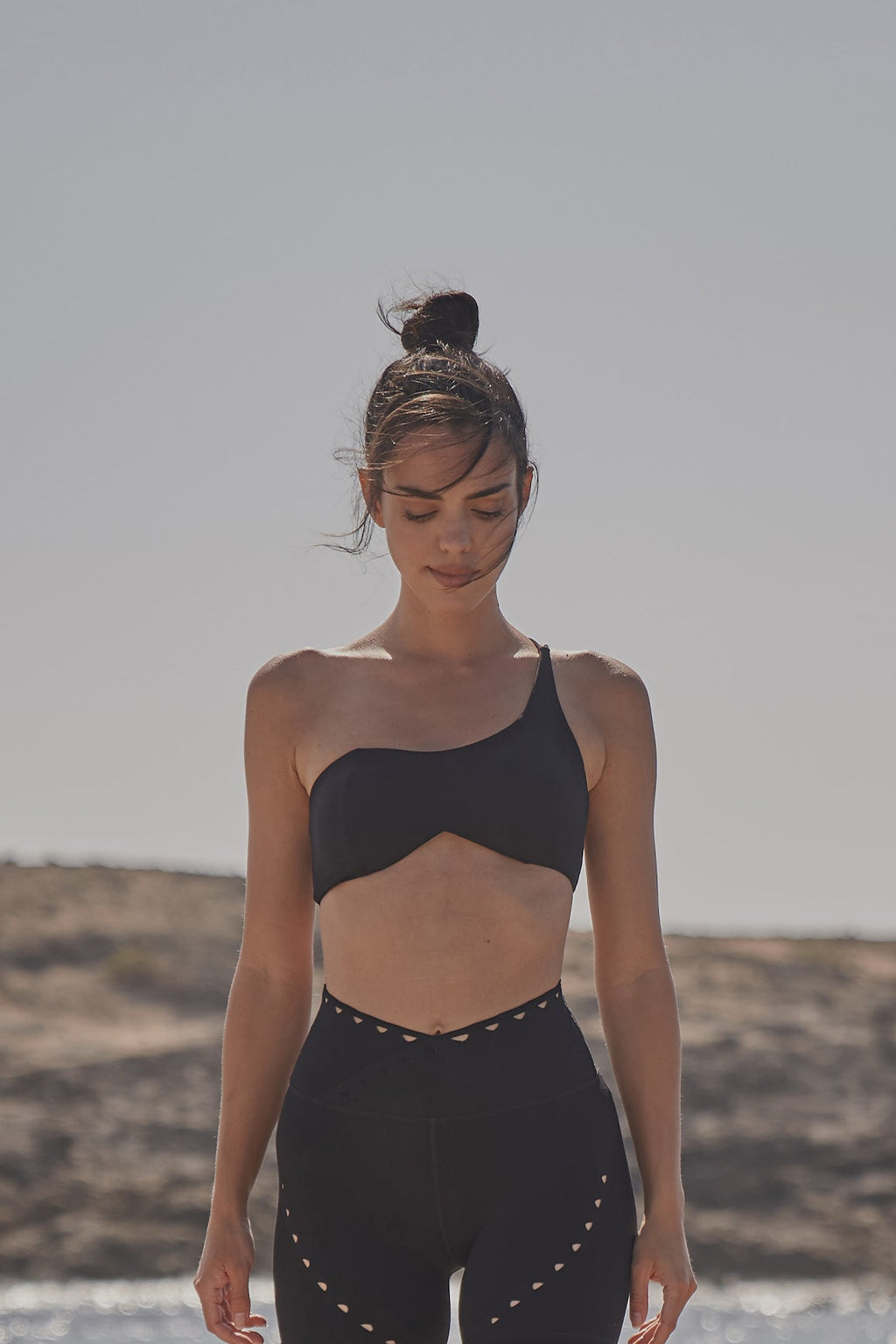 Soutien-gorge une épaule galbant