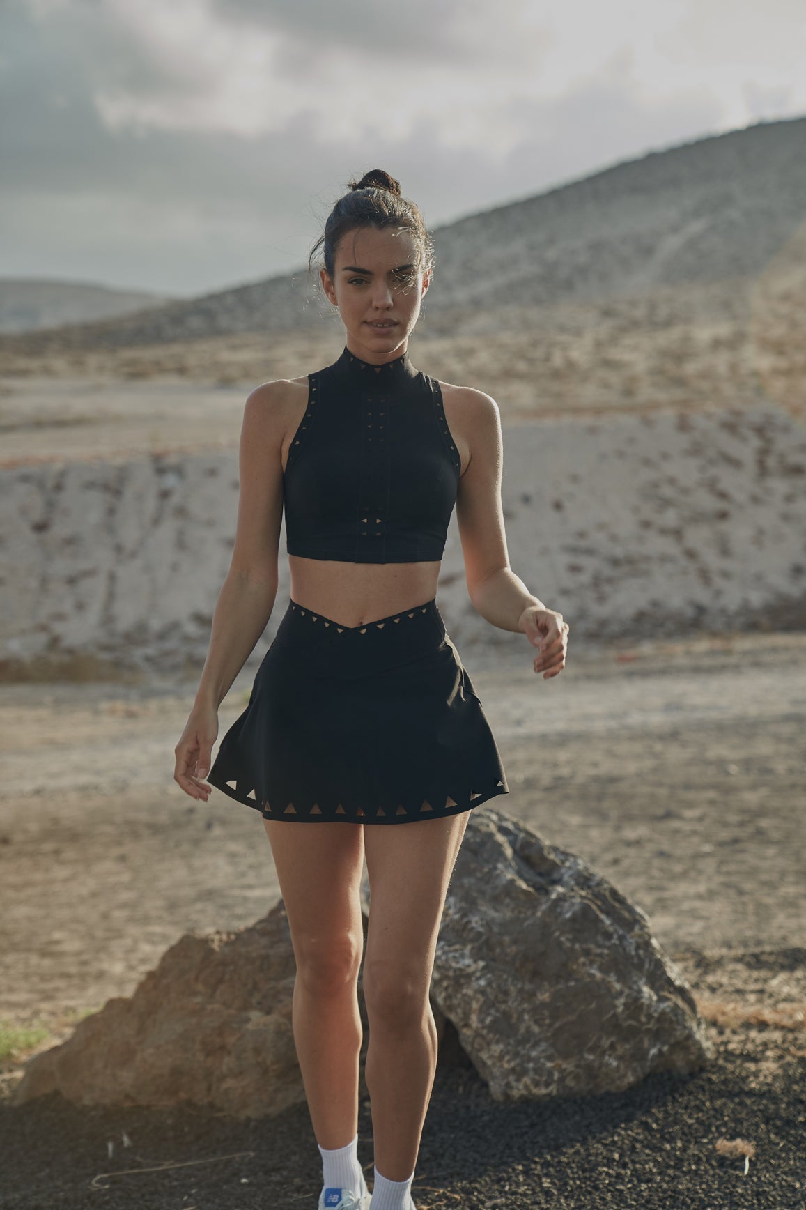 Soutien-gorge de loisirs col montant découpé au laser