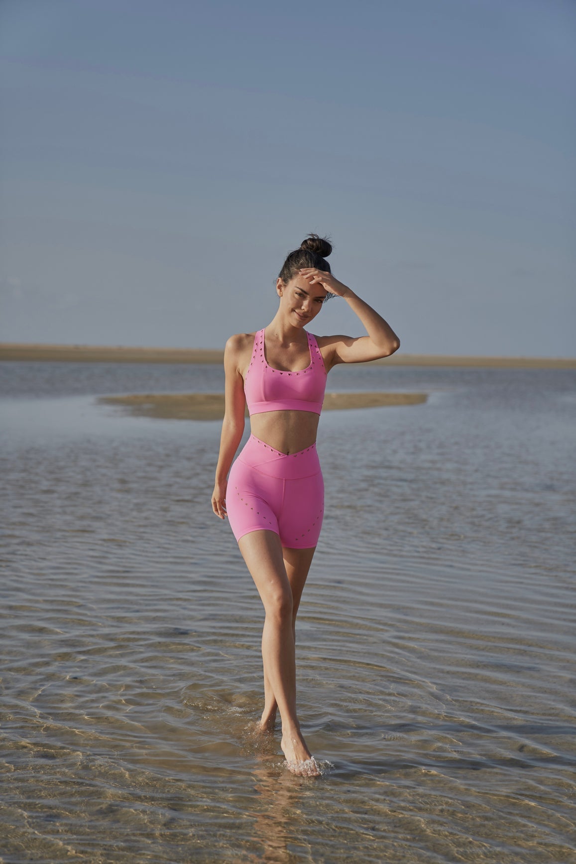 Soutien-gorge de sport dos nageur avec découpes laser