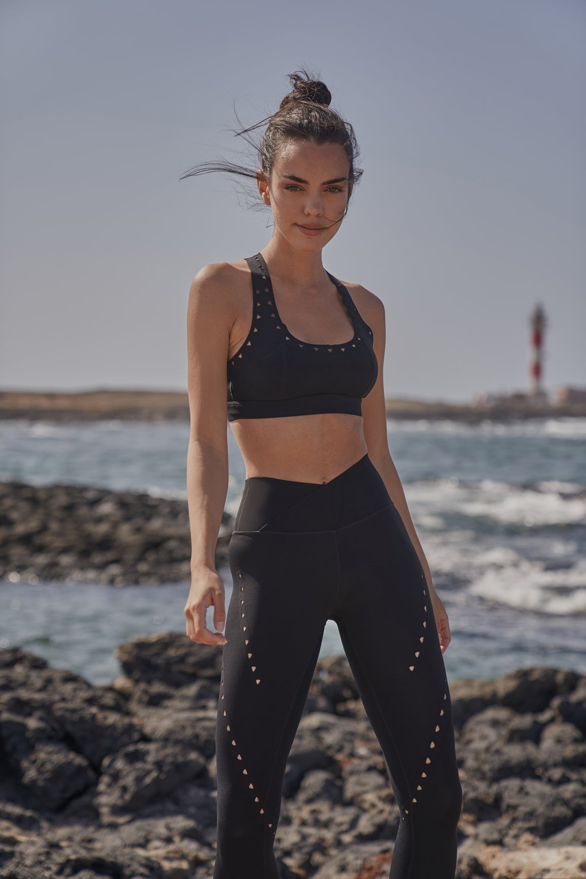 Soutien-gorge de sport dos nageur avec découpes laser