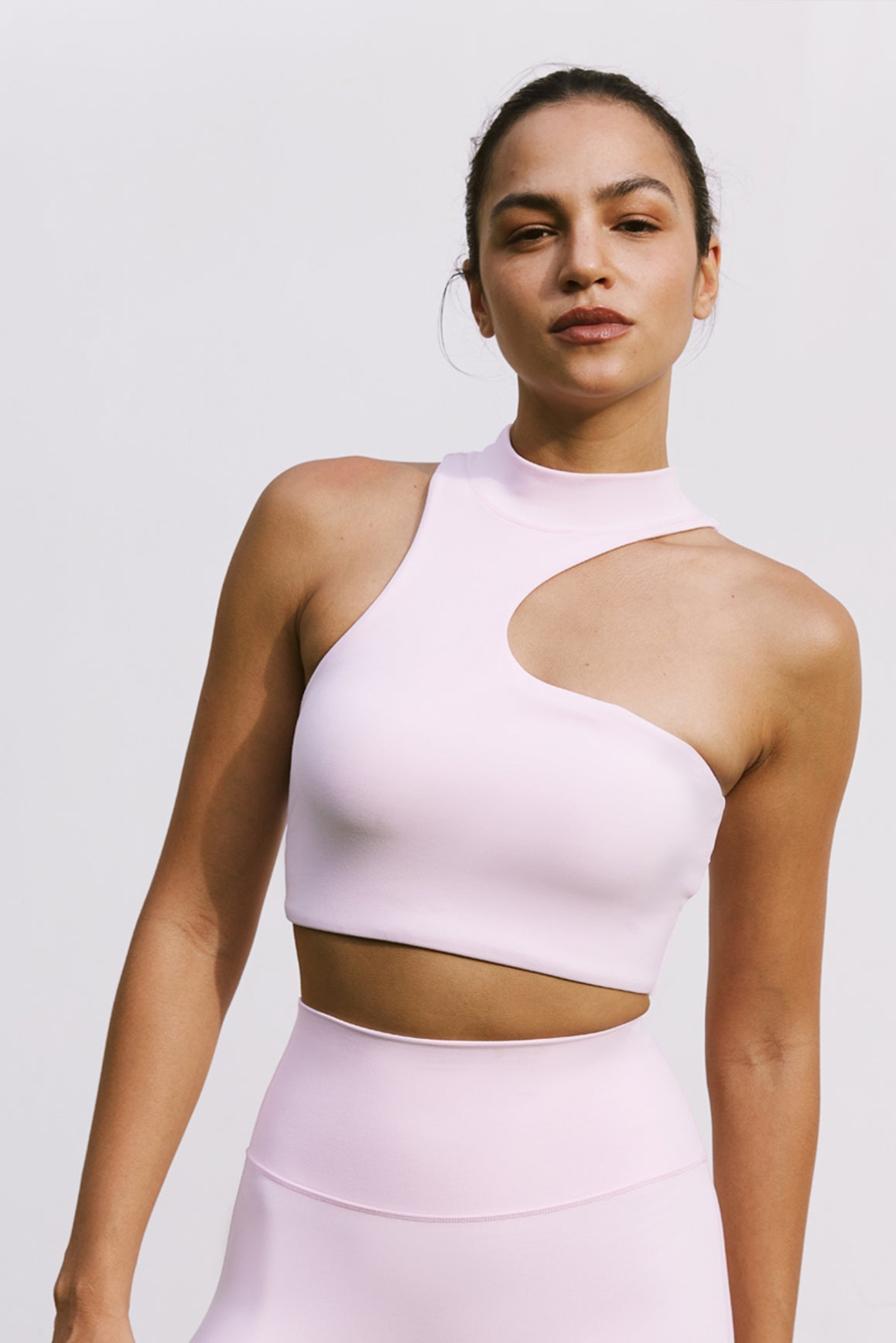 Soutien-gorge sans armature asymétrique